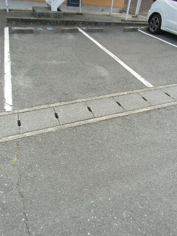拡大写真:袋井市久能 2階202の外観