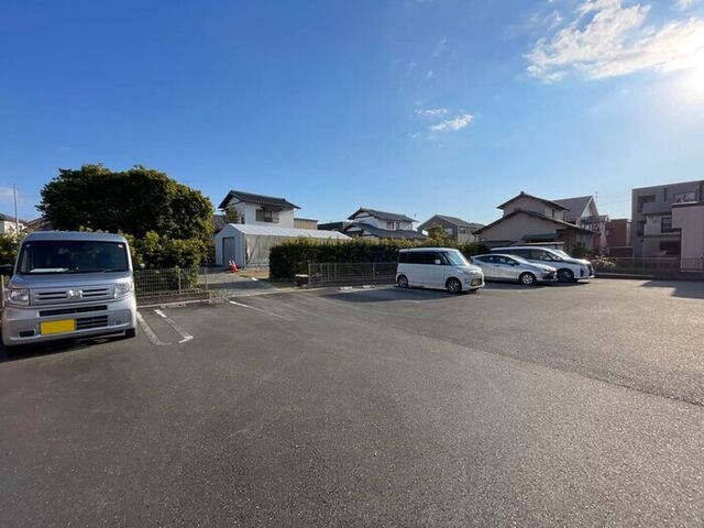 拡大写真:袋井市方丈6丁目 2階201の外観