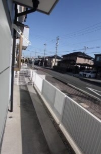 拡大写真:袋井市諸井 1階101のバルコニー