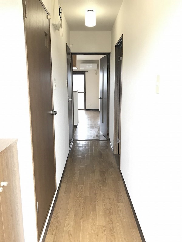 拡大写真:袋井市浅羽 4階405の玄関