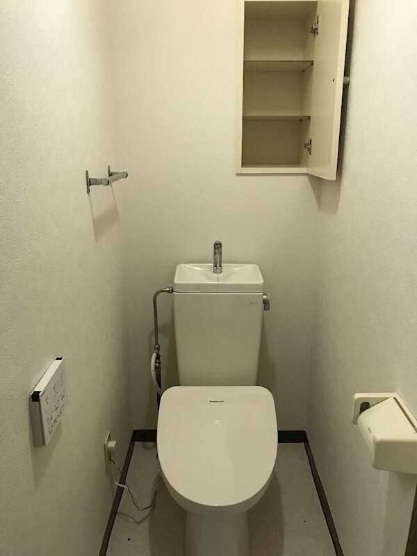 拡大写真:袋井市浅羽 4階405のトイレ