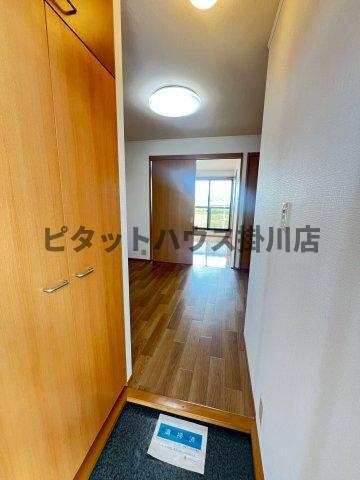 拡大写真:袋井市岡崎 1階101の玄関