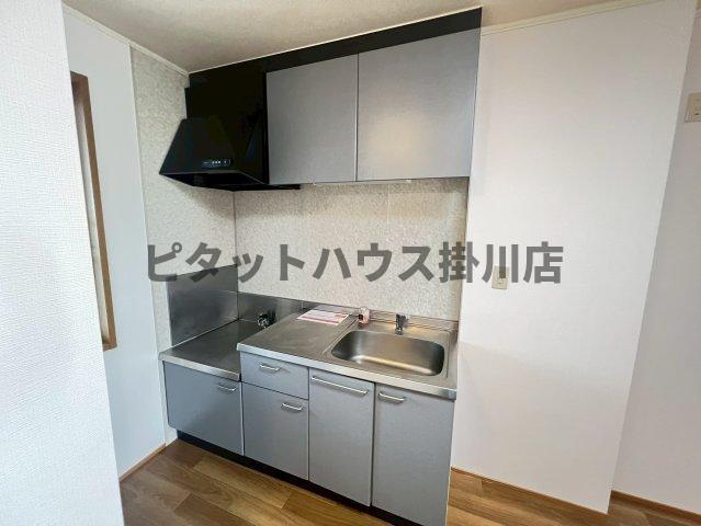 拡大写真:袋井市岡崎 1階101のキッチン