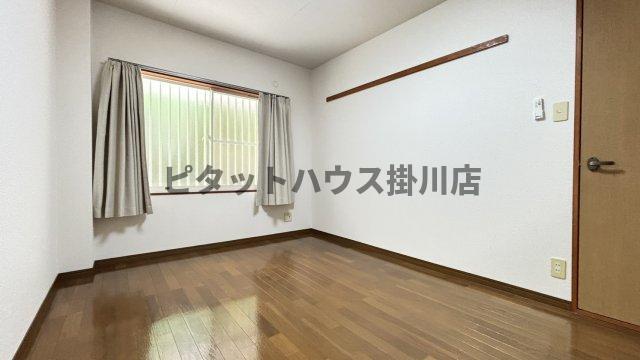 拡大写真:掛川市富部 1階106の洋室