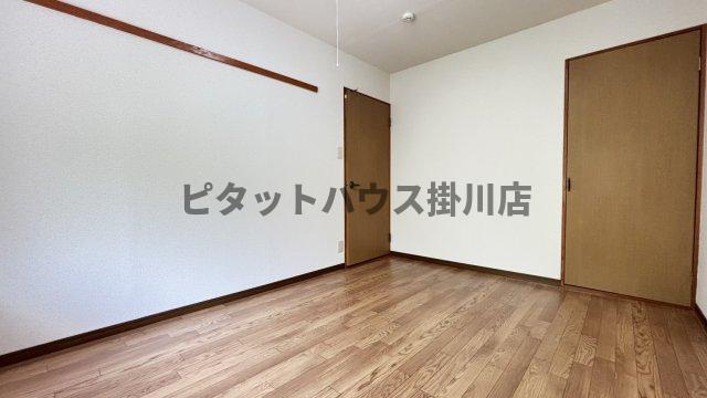 拡大写真:掛川市富部 2階206の洋室