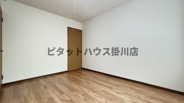 拡大写真:掛川市富部 2階206の洋室