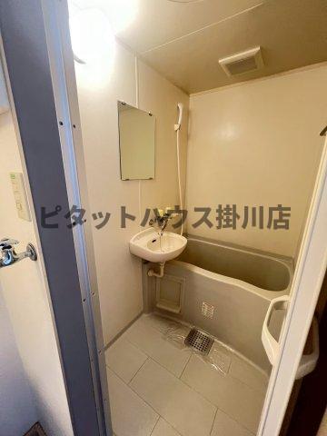 拡大写真:袋井市浅名 1階111の風呂