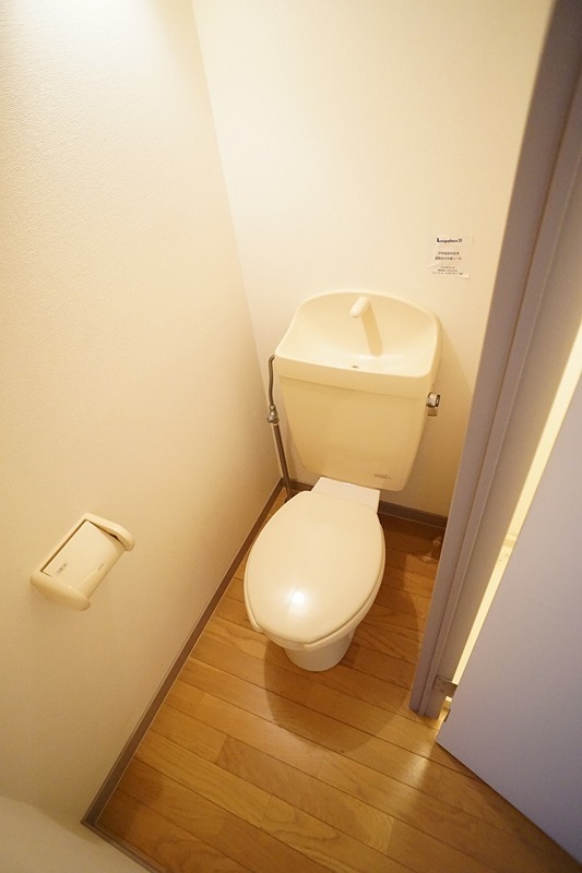 拡大写真：袋井市浅名 2階212のトイレ