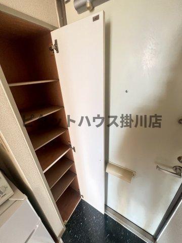 拡大写真:袋井市浅名 2階204の収納
