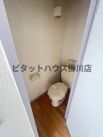 拡大写真:袋井市浅名 2階202のトイレ