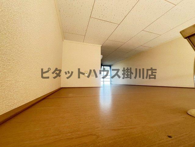 拡大写真:袋井市浅名 1階105の内装