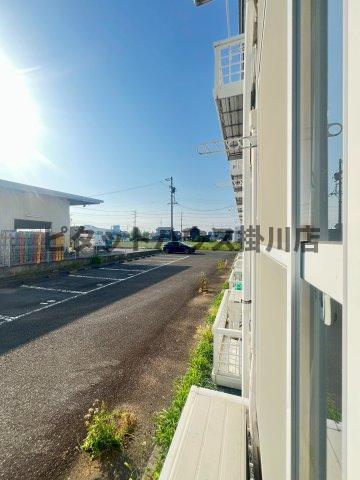 拡大写真:袋井市浅名 1階105のバルコニー