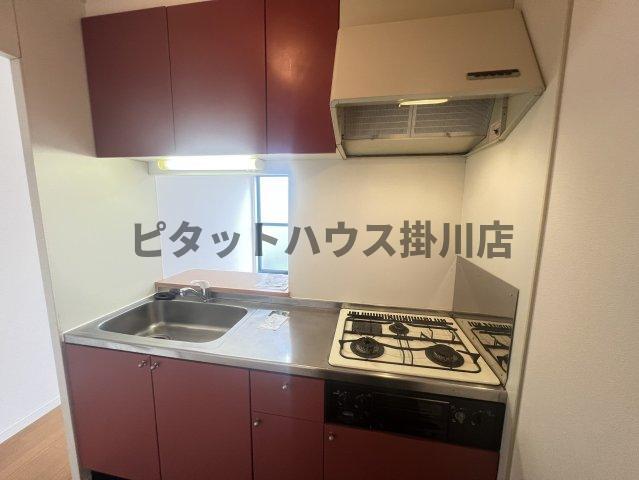 拡大写真:袋井市延久 1階113のキッチン