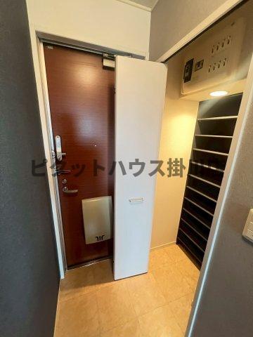 拡大写真:袋井市浅岡 1階102の玄関