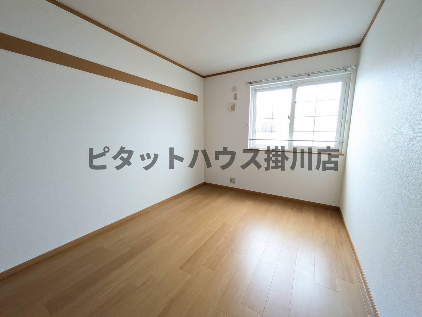拡大写真:御前崎市池新田 2階203の洋室