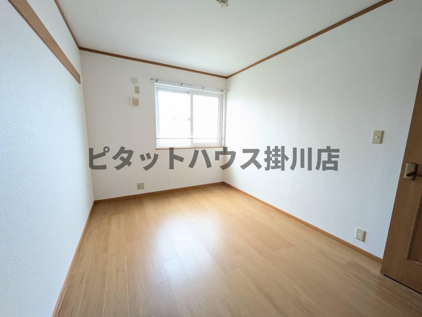 拡大写真:御前崎市池新田 2階203の洋室