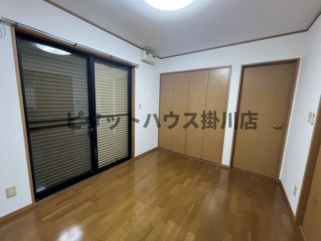 拡大写真:袋井市村松 1階1の洋室