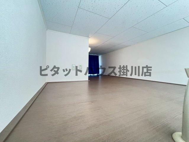 拡大写真：袋井市浅名 1階104の内装