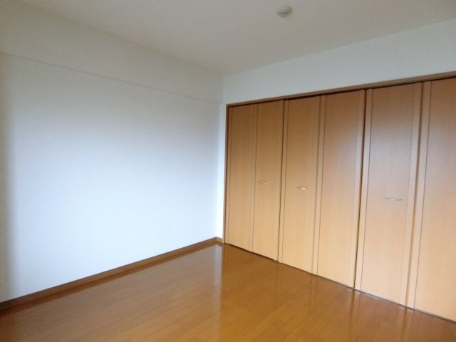 拡大写真:袋井市愛野東1丁目 2階202の洋室