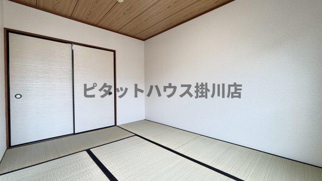拡大写真:掛川市富部 1階102の和室