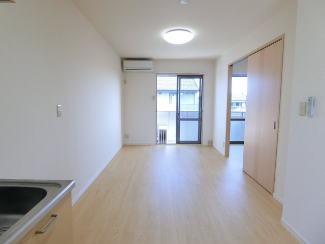拡大写真:掛川市浜野新田 2階B201の居間