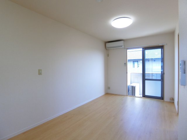 拡大写真:掛川市浜野新田 2階B201の居間