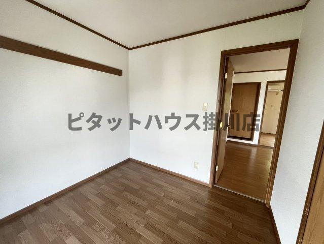 拡大写真:袋井市諸井 2階203の洋室