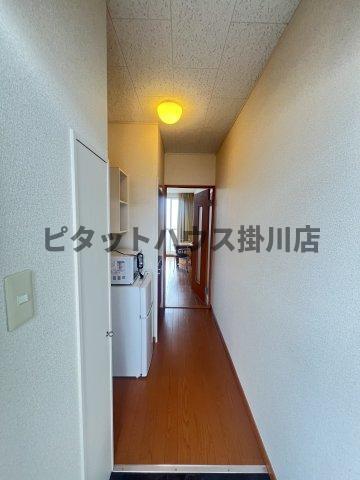 拡大写真:袋井市延久 1階105の玄関