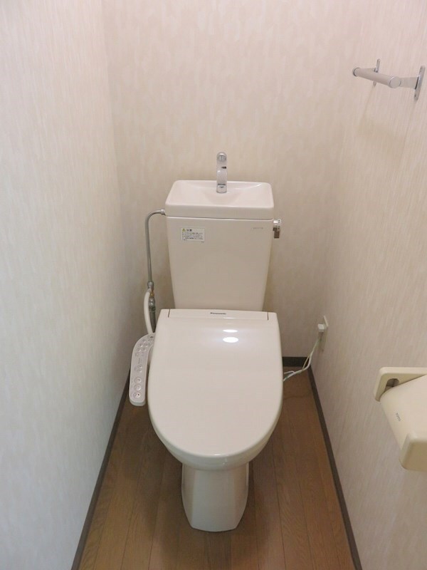 拡大写真:袋井市豊沢 1階103のトイレ