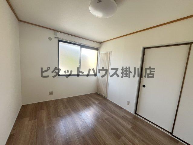 拡大写真:袋井市鷲巣 1階102の内装