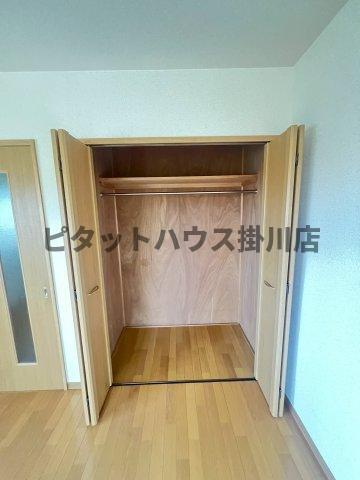 拡大写真:袋井市浅羽 2階207の収納
