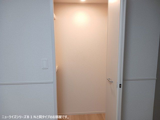 拡大写真:袋井市高尾 2階203の収納