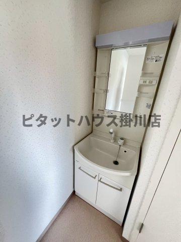 拡大写真:磐田市見付 3階301の独立洗面台