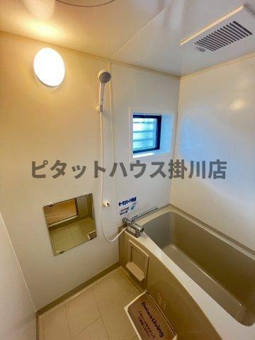 拡大写真:磐田市中泉 1階102の風呂