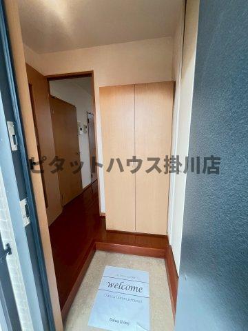 拡大写真:磐田市中泉 1階102の玄関