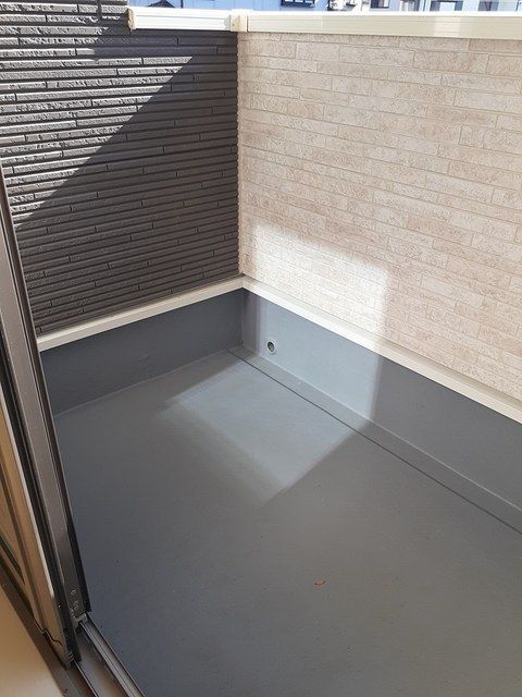 拡大写真:袋井市鷲巣 2階202のバルコニー
