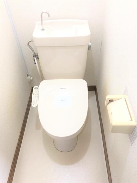 拡大写真:袋井市浅羽 2階201のトイレ