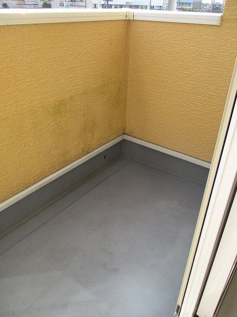 拡大写真:袋井市浅羽 2階202のバルコニー