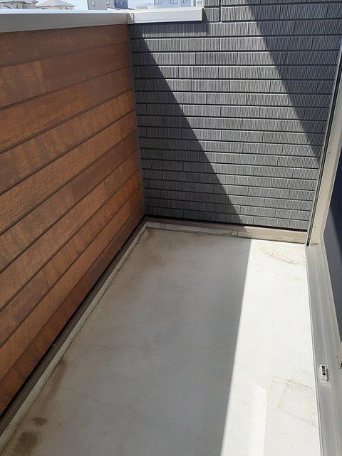 拡大写真：磐田市大原 1階101のバルコニー