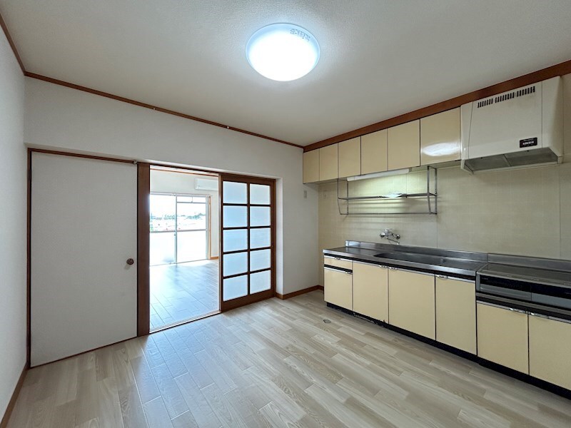 拡大写真:袋井市新池 3階206の居間