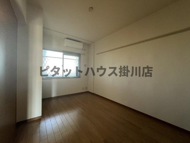 拡大写真:掛川市長谷2丁目 3階303の洋室
