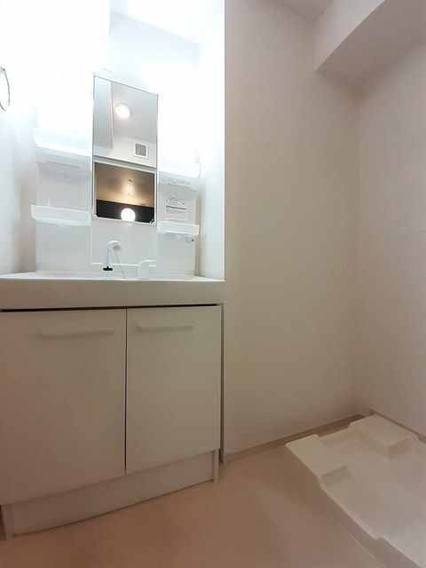 拡大写真:磐田市見付 3階302の洗面所