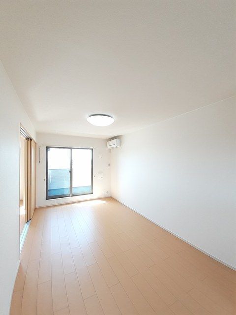 拡大写真:磐田市見付 3階302の居間
