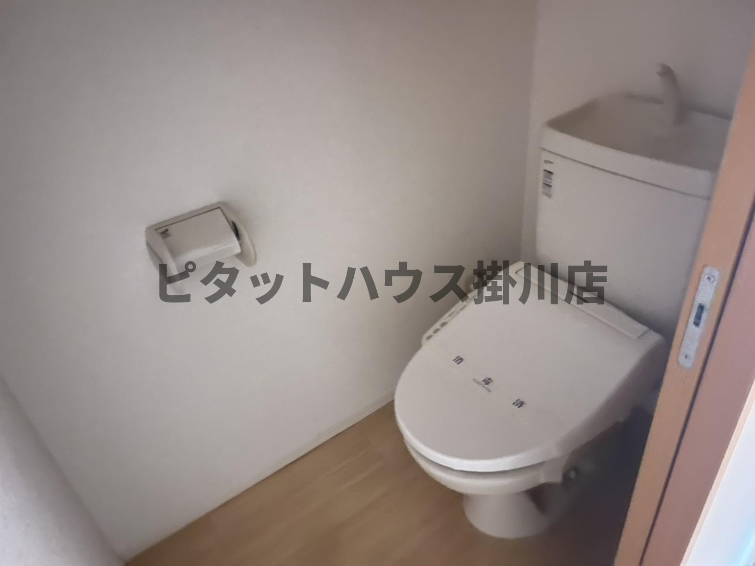 拡大写真:磐田市中泉 2階203のエントランス