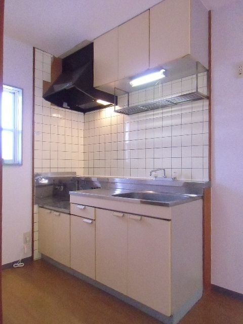 拡大写真:袋井市久能 2階202のキッチン