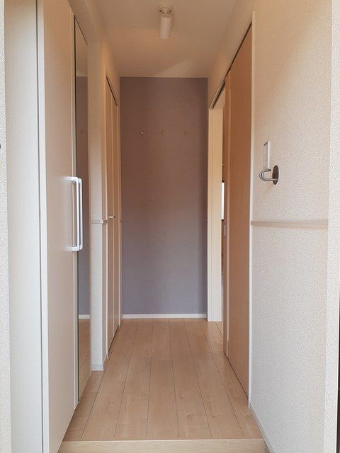 拡大写真:磐田市上大之郷 1階102の玄関