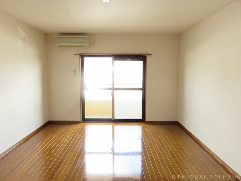 拡大写真:袋井市愛野東1丁目 3階303の洋室