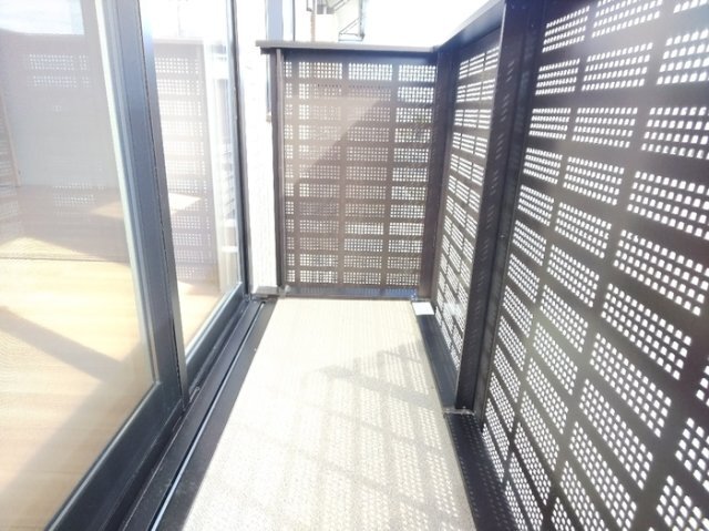 拡大写真:袋井市堀越 2階202のバルコニー