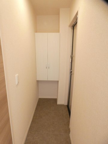 拡大写真:ヒルズライフ A棟 3階A302の玄関