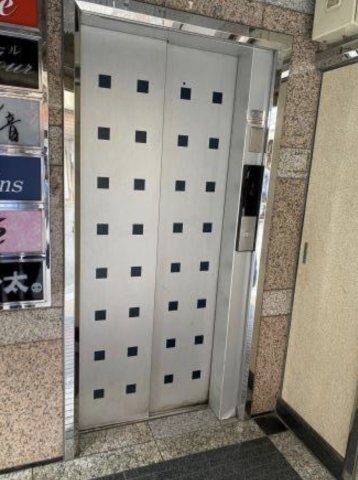 拡大写真:一文字ビル 4Fのその他共有部分